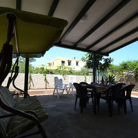 Casa Eva In Torre Dellorso Ferienhaus
